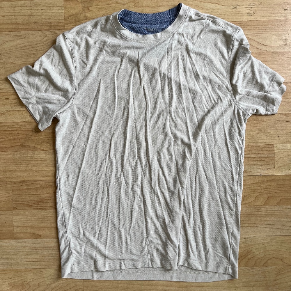 Van Heusen Double Off-White Crewneck Tee (Medium)